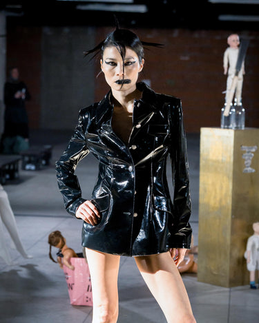 VOW Blazer - Sharp-shouldered tailored blazer with hardware