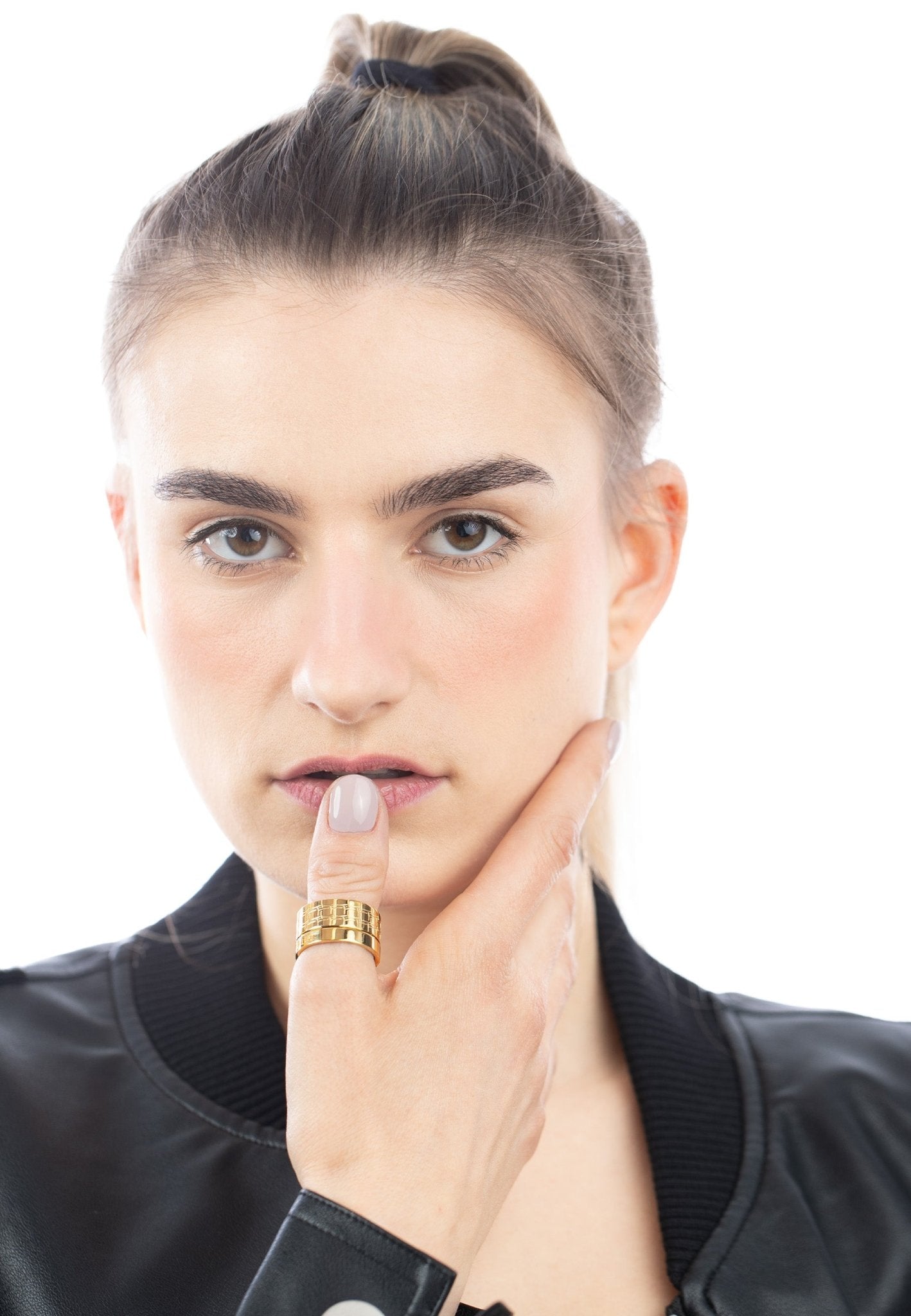 Monogram Rotating Ring “Y-Empower” - MYL BERLIN - 4260654112290 - 4260654112290